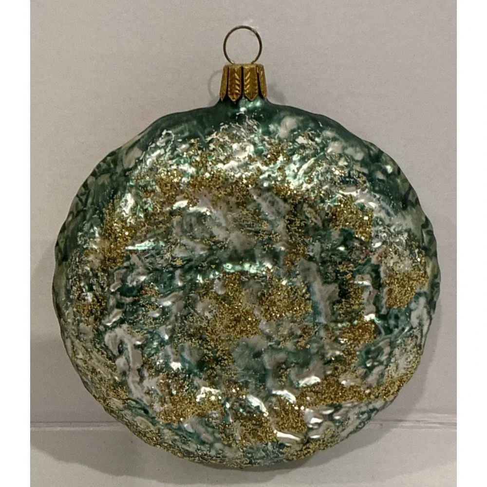 MERRY CHRISTMAS Wreath blown Ornament 4.5